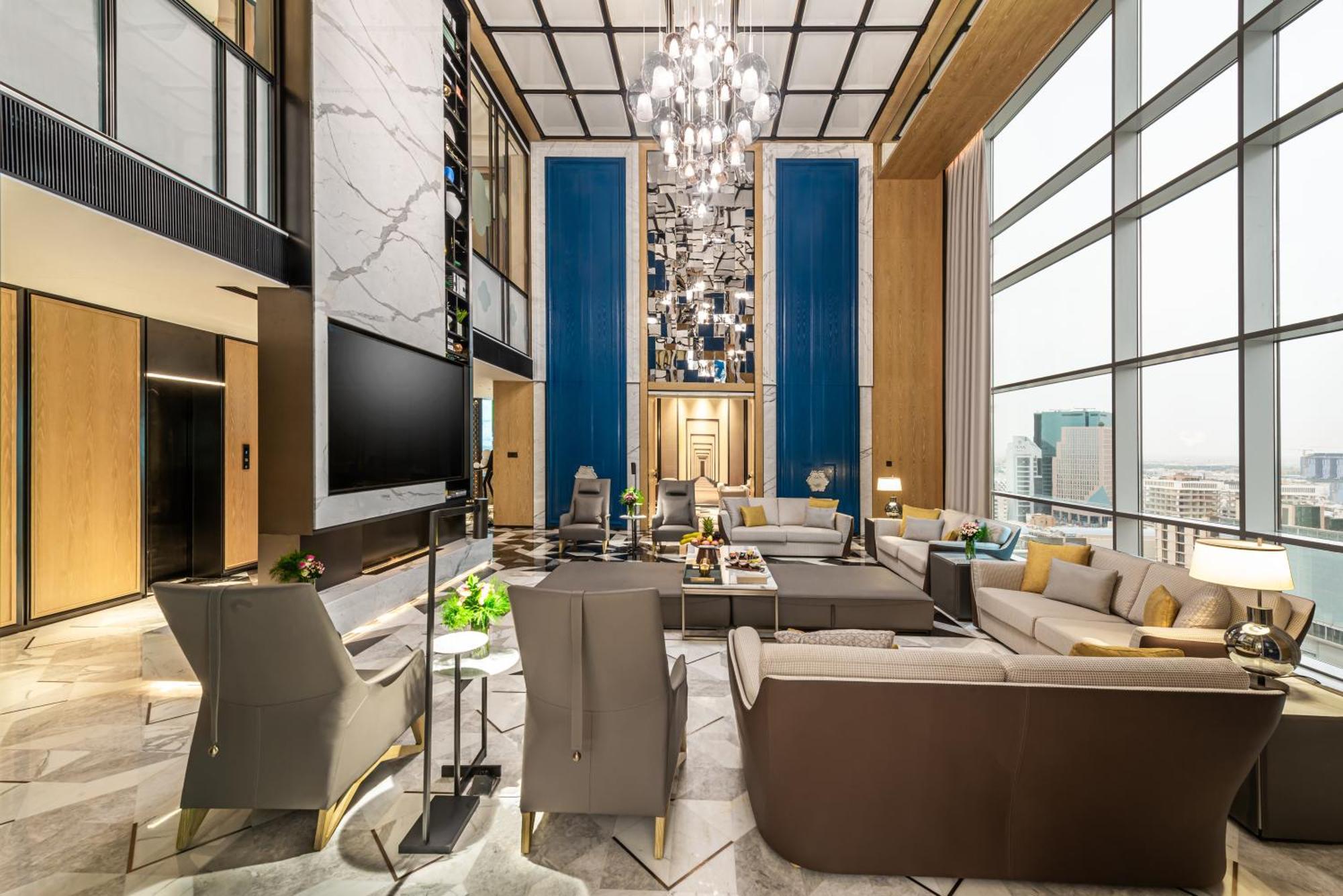 Narcissus The Royal Hotel Riaad Buitenkant foto The interior of the hotel