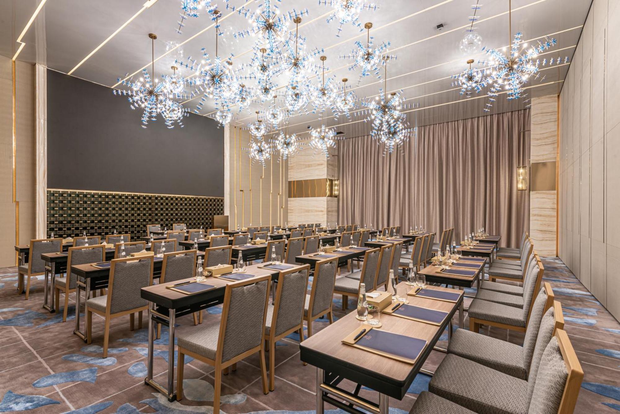 Narcissus The Royal Hotel Riaad Buitenkant foto The restaurant