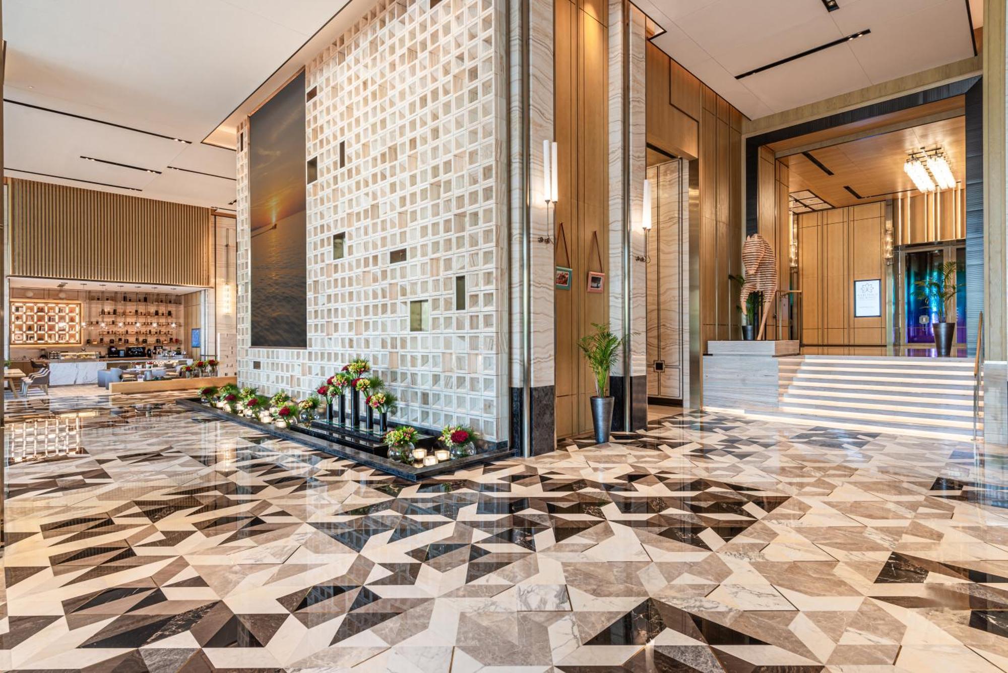Narcissus The Royal Hotel Riaad Buitenkant foto The lobby of the hotel