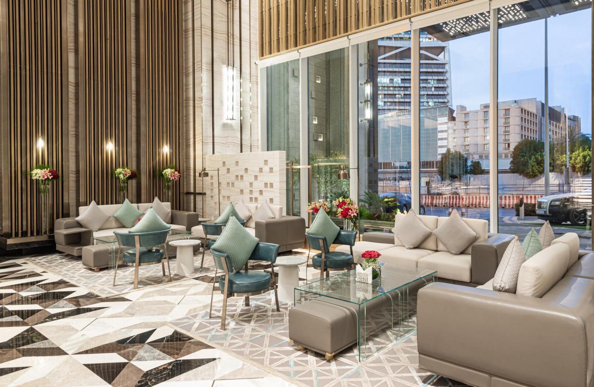 Narcissus The Royal Hotel Riaad Buitenkant foto The lobby of the hotel